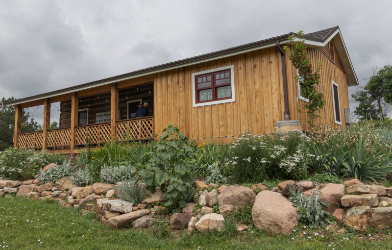 Dotson Cabin side view1