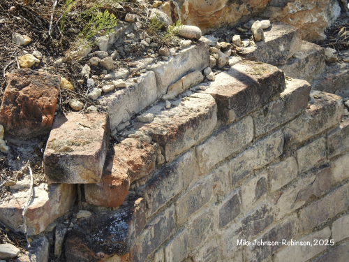 Double Walled Brick helps keep it sturdy and reduce risk of collapse.